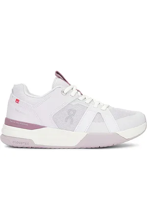 On Running SNEAKERS THE ROGER CLUBHOUSE PRO in . Size 5.5.