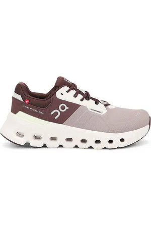 On Running SNEAKERS CLOUDRUNNER 2 WATERPROOF in Taupe,Cognac. Size 5, 6.5.