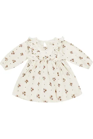 Quincy Mae Kids Long Sleeve Ruffle V Dress in . Size 4-5yr.