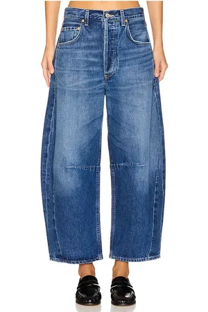 Citizens of Humanity JEANS IN HUFEISEN-FORM in . Size 25P, 26P, 27P, 29P, 31P.