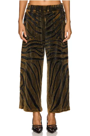 Masha Popova JOGGING-STYLE ANIMAL PATTERN in . Size S.