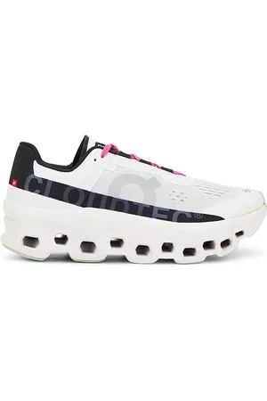 On Running SNEAKERS CLOUDMSTER in . Size 10.5, 11, 11.5, 12, 12.5, 7.5, 9, 9.5.