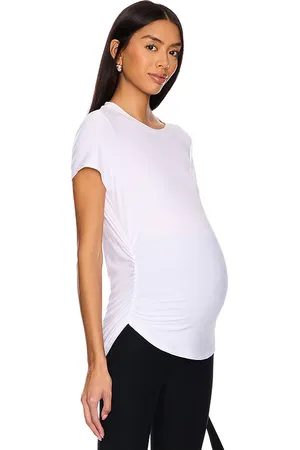Beyond Yoga UMSTANDS-T-SHIRT FEATHERWEIGHT ONE & ONLY in . Size S, XL, XS.
