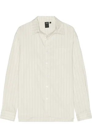 FORMER HEMD in . Size M, S, XL/1X.