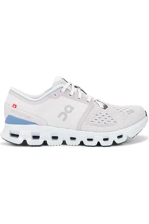 On Running SNEAKERS X 4 in . Size 5, 5.5, 7, 7.5, 8, 8.5, 9, 9.5.
