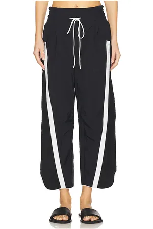Free People HOSE FP MOVEMENT CHAMP IS HERE in . Size M, S, XS.
