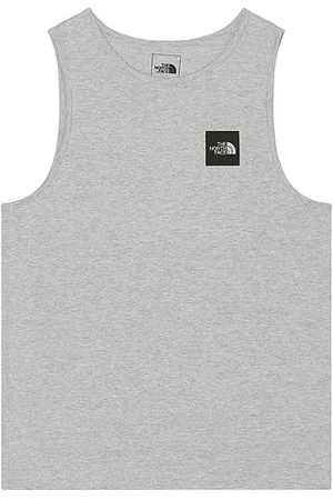 The North Face TOP in . Size M, XL/1X.