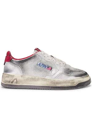 Autry SNEAKERS MEDALIST in . Size 36, 37, 38, 39, 40, 41.