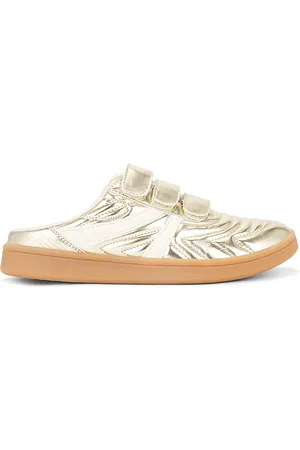 Steve Madden SLIP-ON SNEAKER MAGIK in . Size 11, 5, 6, 6.5, 7, 7.5, 8, 8.5, 9, 9.5.