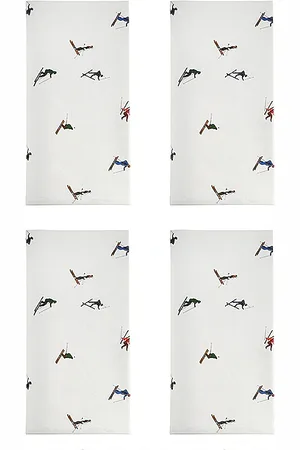 Chefanie SERVIETTEN SKIER DINNER NAPKINS SET OF 4 in .