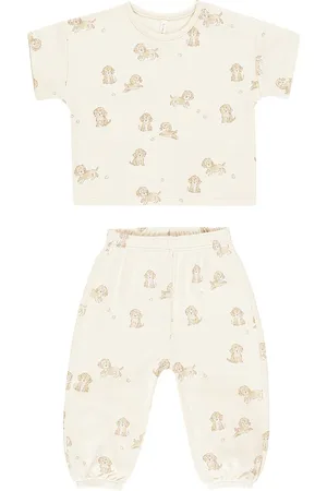 Quincy Mae Kids Jersey Tee & Pant Set in . Size 18-24M, 4-5yr.