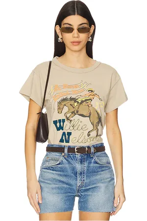 DAYDREAMER SHIRT WILLIE NELSON HORSE CALLED MUSIC REVERSE GF in . Size M, S, XL, XS.