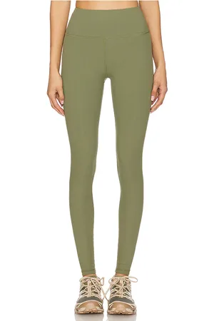 WellBeing + BeingWell HOSE ISLA in . Size M, S, XL, XS, XXS.