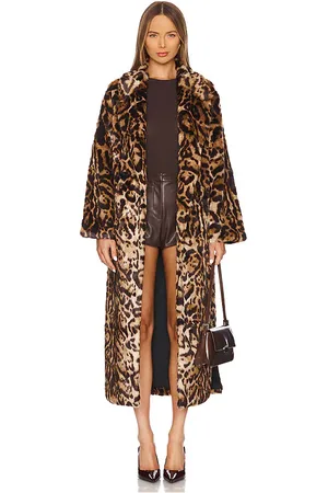 Adrienne Landau MANTEL THE PAMELA FAUX FUR in . Size S.