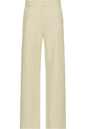 NEUW CARGO-HOSE RIVER RELAXED in . Size 31, 32, 33, 34, 36.