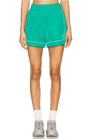 alo SHORTS in . Size S, XS.
