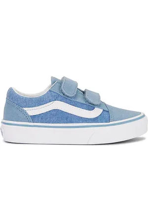 Vans Kids Old Skool V in . Size 11, 11.5, 12, 12.5, 13.
