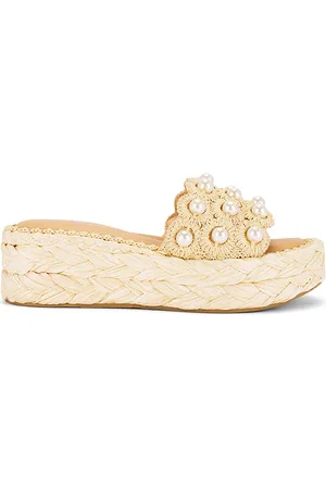 Dolce Vita SANDALE CAPER PEARL in . Size 6.5, 7, 7.5, 8, 8.5, 9, 9.5.