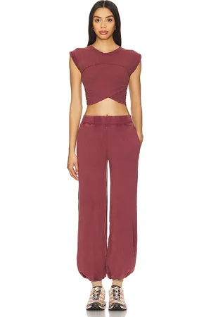 Free People SET X FP MOVEMENT HOT SHOT in . Size M, S, XL, XS.