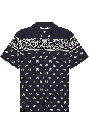 NEUW KURZÄRMELIGES SHIRT SCARF PRINT in . Size M, S, XL/1X.