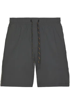 Rhone SHORTS in . Size S.