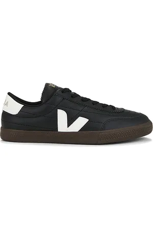 Veja SNEAKERS PRIORITIES in . Size 41, 42, 43, 44, 45.