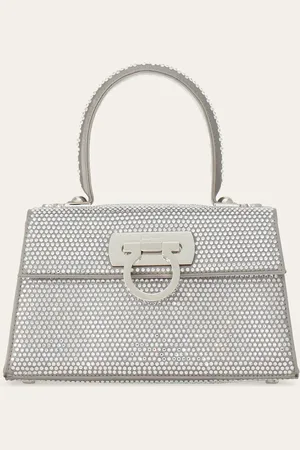 Salvatore Ferragamo Glitzer-Interpretation der Iconic Top Handle: Vorder- und Rückseite wie auch der Henkel sind mit Mikrokristallen übersät