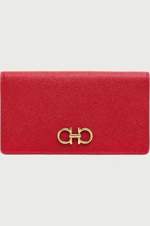 Salvatore Ferragamo Elegant gestalteter Hingucker mit ikonischen Details