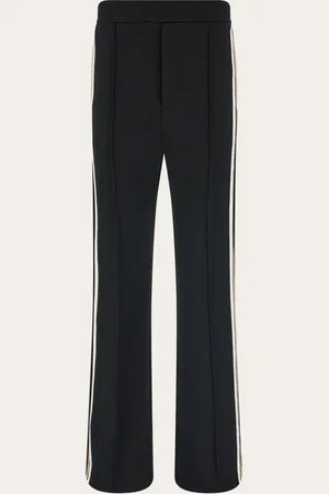 Salvatore Ferragamo Sportliche Ausstrahlung und Vintage-Optik prägen diese neue Hose aus Funktionsbaumwolle mit Faden aus Recycling-Polyester