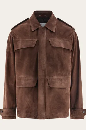 Salvatore Ferragamo Der zeitlose Charme der Tropenjacke erhält bei dieser Variante aus weichem Veloursleder neue Energie