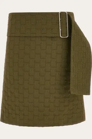 Salvatore Ferragamo Das Jacquard-Gewebe mit -Monogramm verleiht diesem leicht ausgestellten Rock einen ikonischen Touch