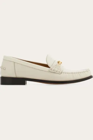 Salvatore Ferragamo Ungezwungene Eleganz für jeden Tag: neuer Loafer, inspiriert durch den British-Style, aus geschliffenem Kalbsleder mit Glanzfinish