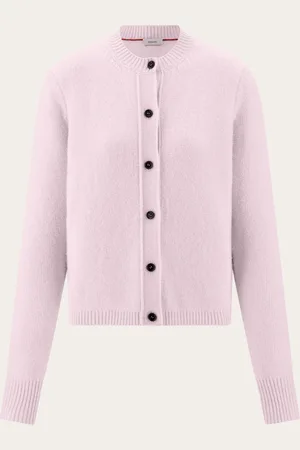 Salvatore Ferragamo Ein essentieller Evergreen: Cardigan aus kostbarem gebürstetem Kaschmir mit leichtem Stretcheinsatz für täglichen Komfort