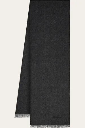 Salvatore Ferragamo Großstadt-Flair und ein Hauch klassischer Eleganz prägen diesen Schal aus Kaschmir