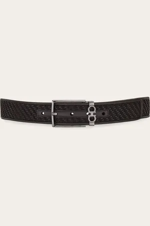 Salvatore Ferragamo Eine kostbare Webverarbeitung prägt diesen Gürtel aus Leder mit flechtmattenähnlicher Optik