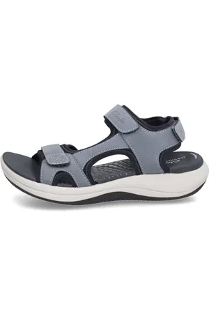 Clarks Mira Bay