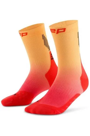 CEP Herren Core Run Gradient Edition Mid Cut Socks rot