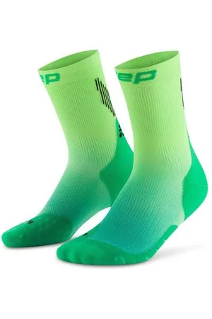 CEP Herren Core Run Gradient Edition Mid Cut Socks grün