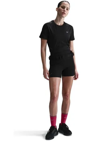 Nike Damen Swift Dri-Fit SS Top schwarz