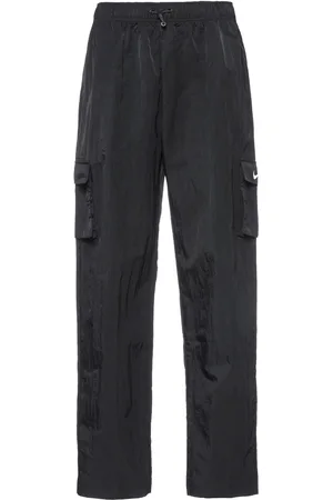 Nike Essentiell Cargohose Damen