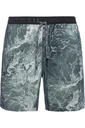 Nike Stride Laufshorts Herren