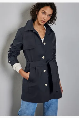 Street one Trenchcoat