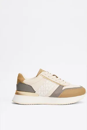 Tommy Hilfiger Sneaker mit TH-Monogramm und Metallic-Details