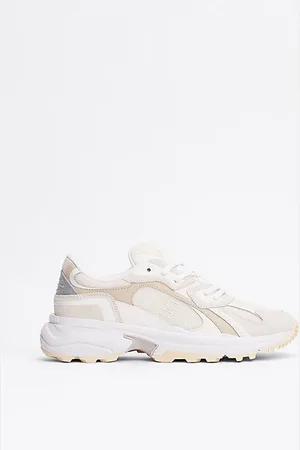Tommy Hilfiger Gleichfarbiger Sneaker mit klobiger Sohle