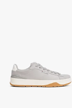 Tommy Hilfiger Sneaker aus Wildleder mit Logo