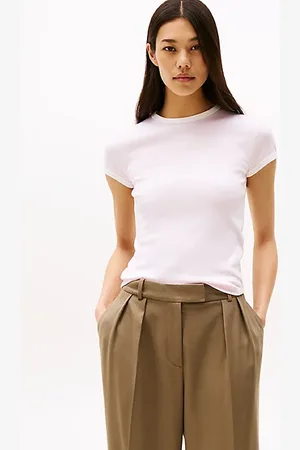 Tommy Hilfiger Slim Fit T-Shirt mit Logo-Stickerei