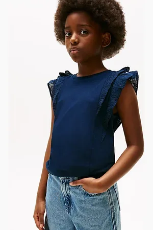 Tommy Hilfiger Slim Fit Top mit Lochstickerei-Ärmeln