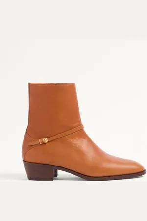 VALENTINO GARAVANI PAT STIEFELETTE AUS ZIEGENLEDER Mann 39