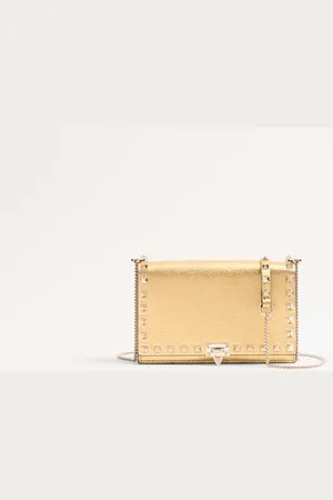 VALENTINO GARAVANI ROCKSTUD MINITASCHE AUS KALBSLEDER MIT KETTE AUS LAMINIERTEM, GENARBTEM KALBSLEDER Frau UNI