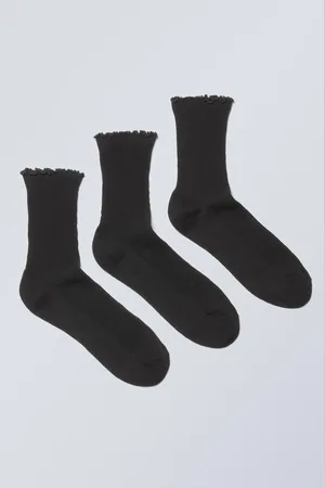 Weekday 3er-Pack Rüschensocken